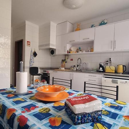 Apartmento Praia Da Dona Ana 拉哥斯 外观 照片