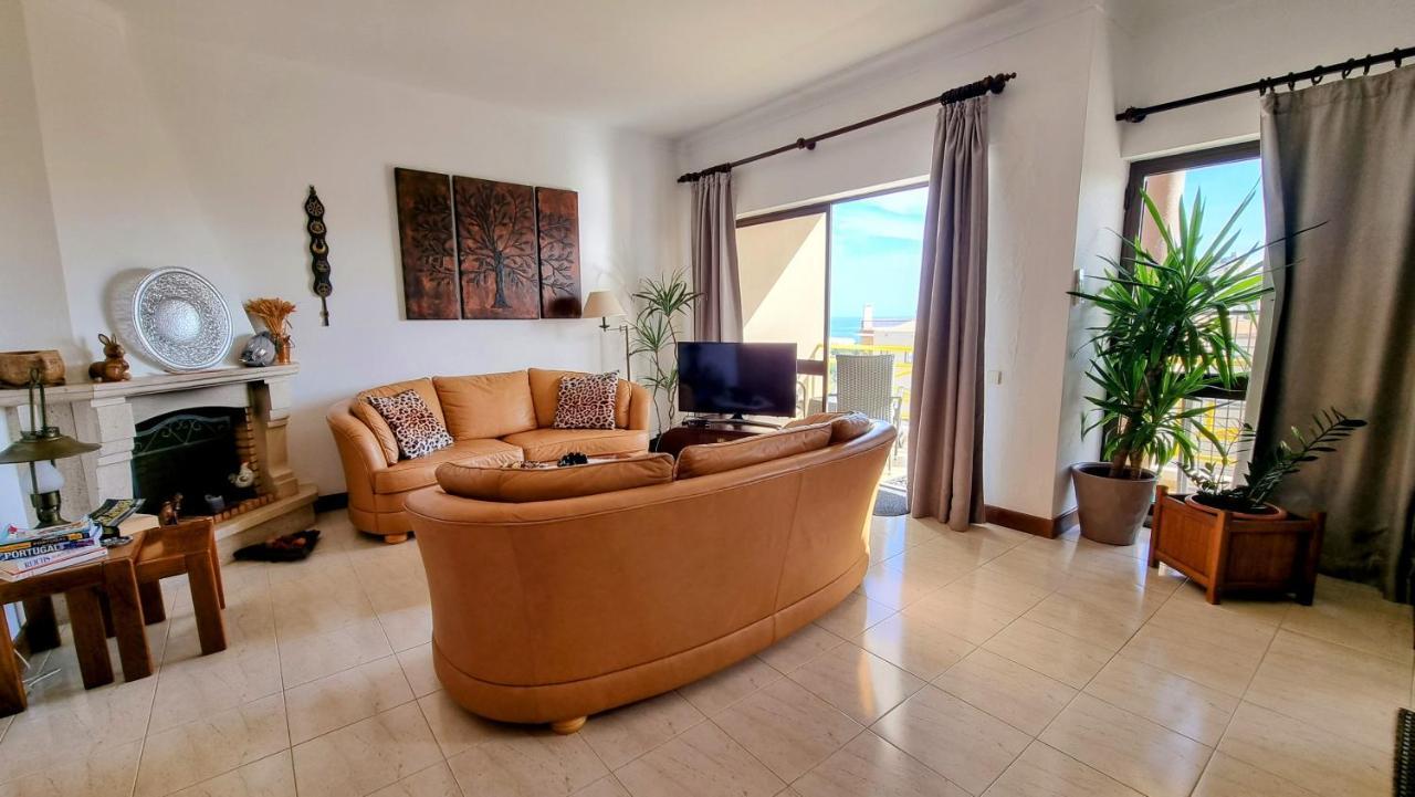 Apartmento Praia Da Dona Ana 拉哥斯 外观 照片