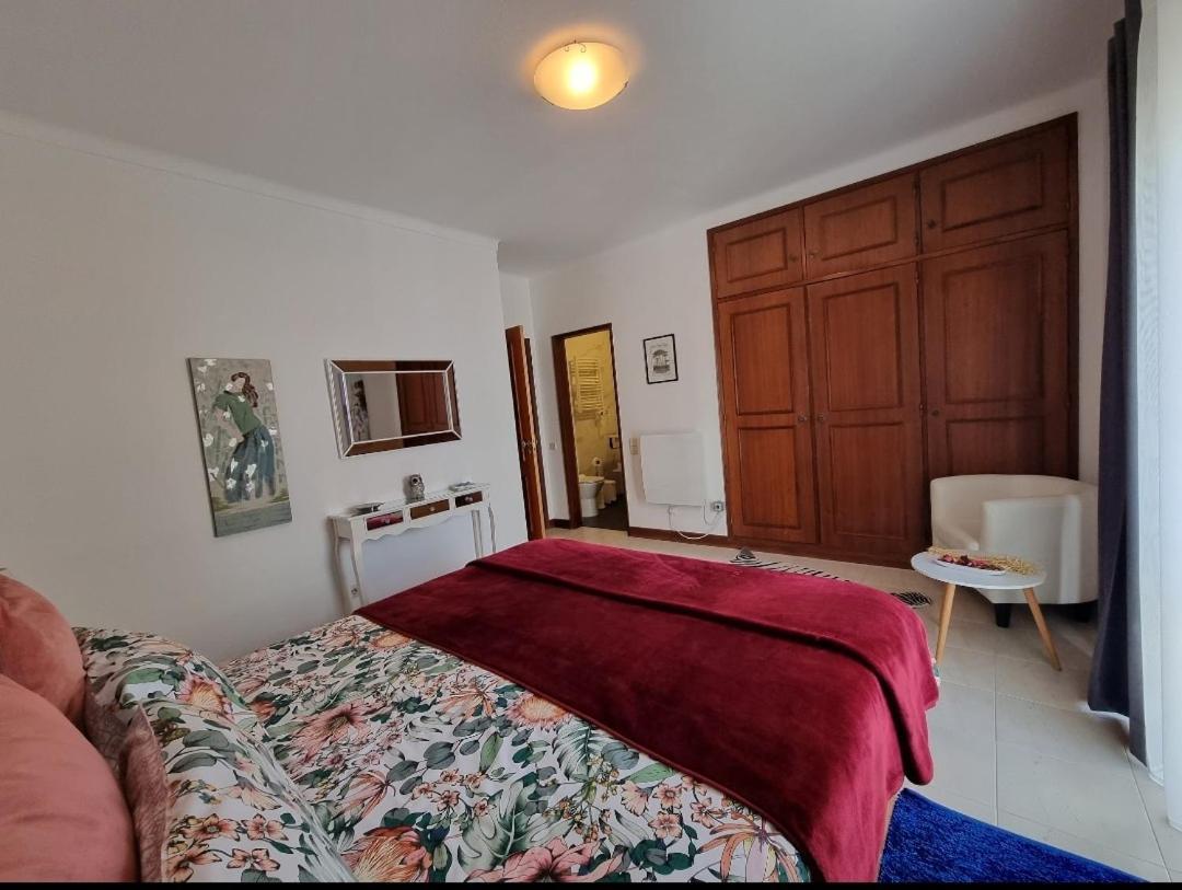 Apartmento Praia Da Dona Ana 拉哥斯 外观 照片