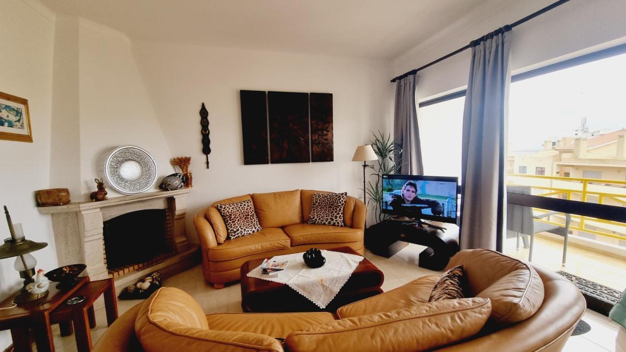 Apartmento Praia Da Dona Ana 拉哥斯 外观 照片
